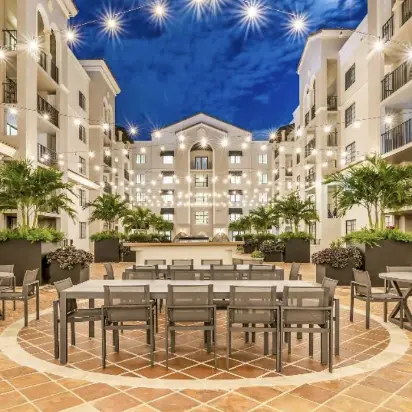 Gable Grand Plaza Apartments